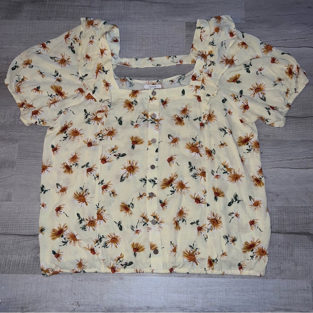 Maurices Yellow Floral Print Top size XXL